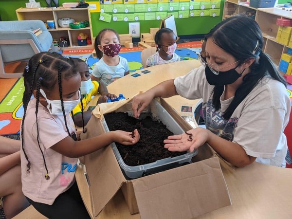 Out of the 20 preschoolers enrolled in the summer program at RCLC, 10 countries were represented and the children spoke one of six different languages at home. In addition to fun in the classroom, there were field trips to a farm and the zoo.
